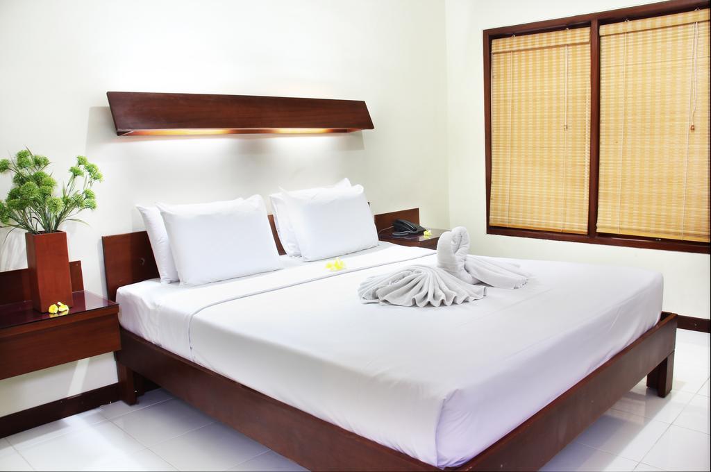Paradiso Beach Inn Kuta Lombok Exterior foto