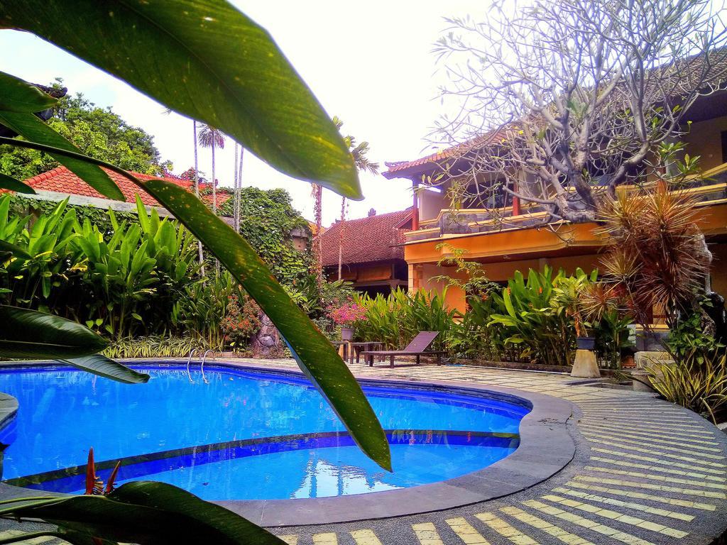 Paradiso Beach Inn Kuta Lombok Exterior foto