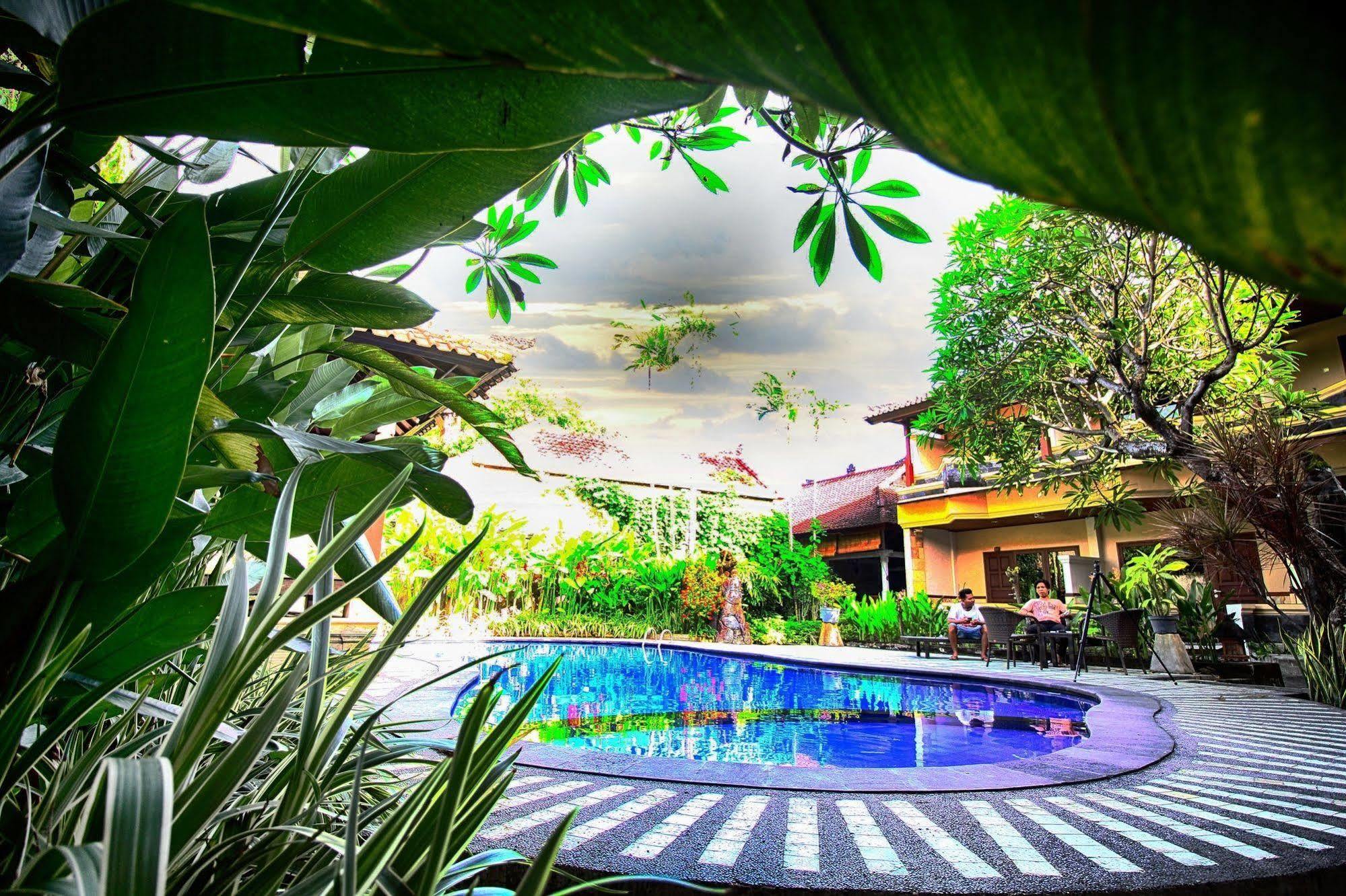 Paradiso Beach Inn Kuta Lombok Exterior foto