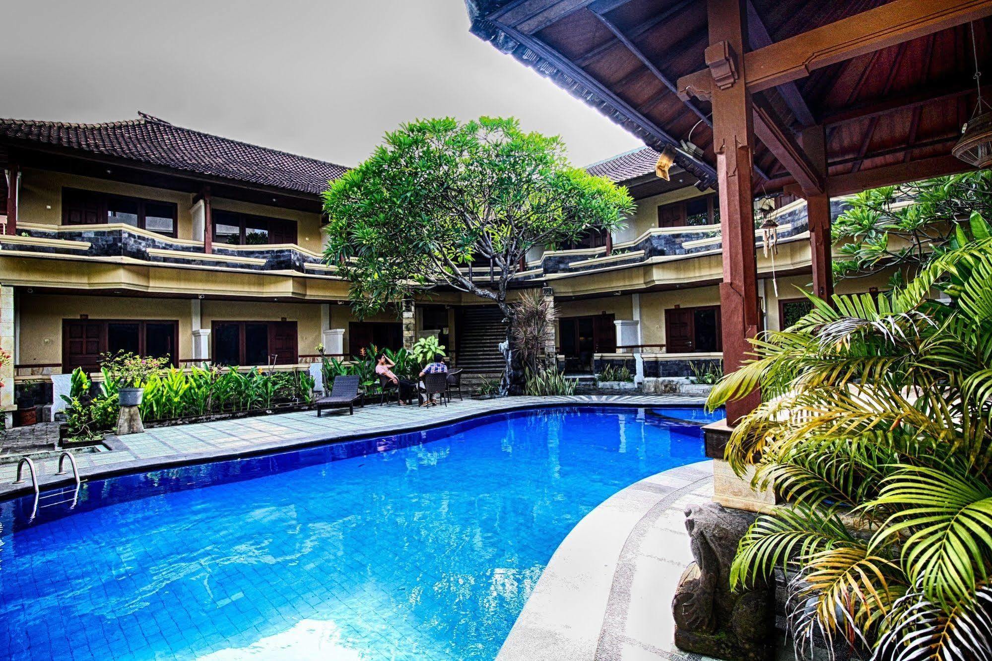 Paradiso Beach Inn Kuta Lombok Exterior foto