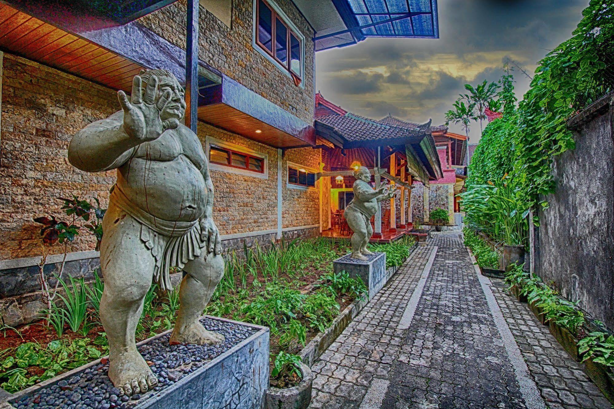 Paradiso Beach Inn Kuta Lombok Exterior foto
